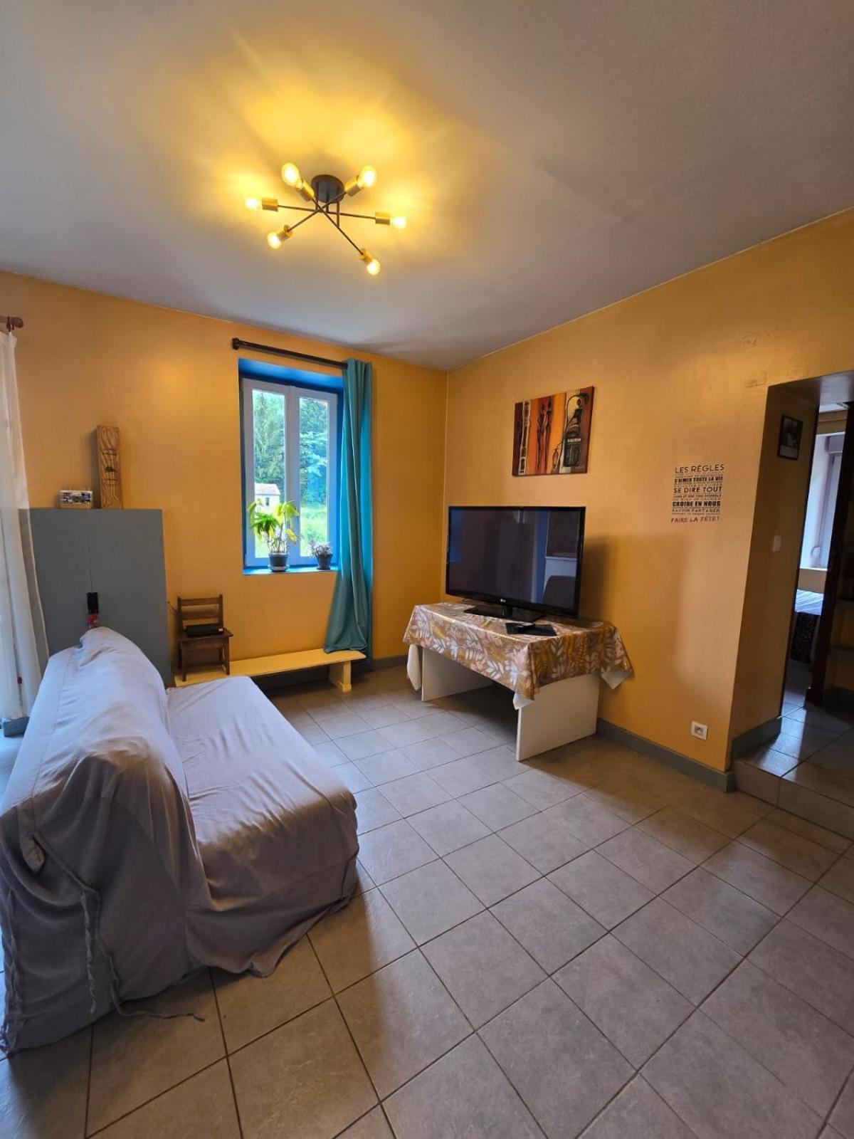 Domaine de Fontenelay Gezier-et-Fontenelay Extérieur photo